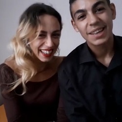 Eva y Kevin, (chico trans en proceso de cambio) quieren que veamos cómo se lo montan. PepePorn.com